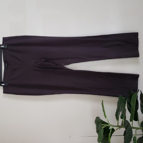 Eileen Fisher Washable stretch crepe neutral gray stretch pants. Women's medium - Picture 1 of 7